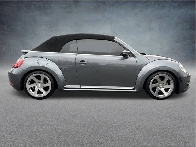2013 Volkswagen Beetle Convertible 2.5L
