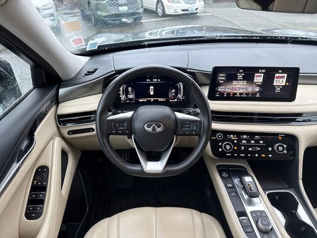 2023 INFINITI QX60 LUXE