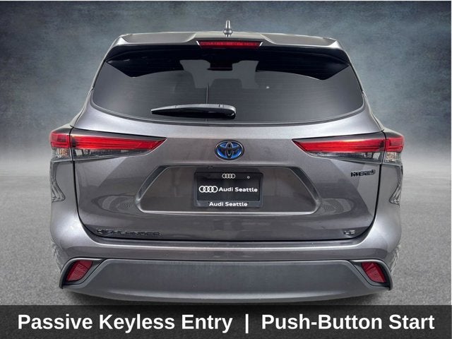 2023 Toyota Highlander Hybrid LE