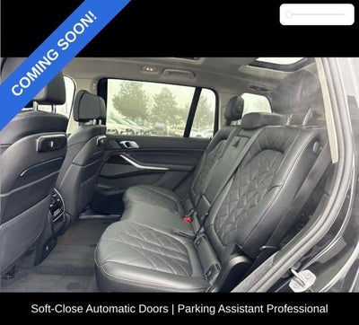 2025 BMW X7 xDrive40i