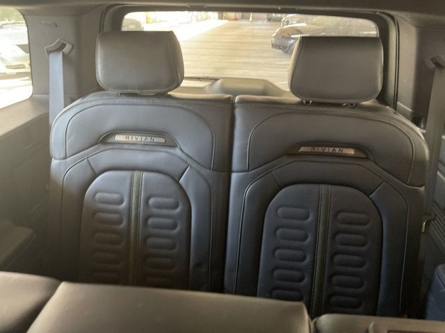 2025 Rivian R1S Adventure