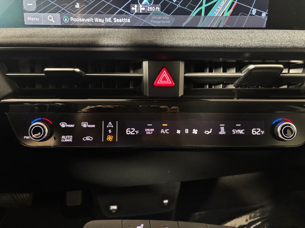 2024 Kia EV6 Light