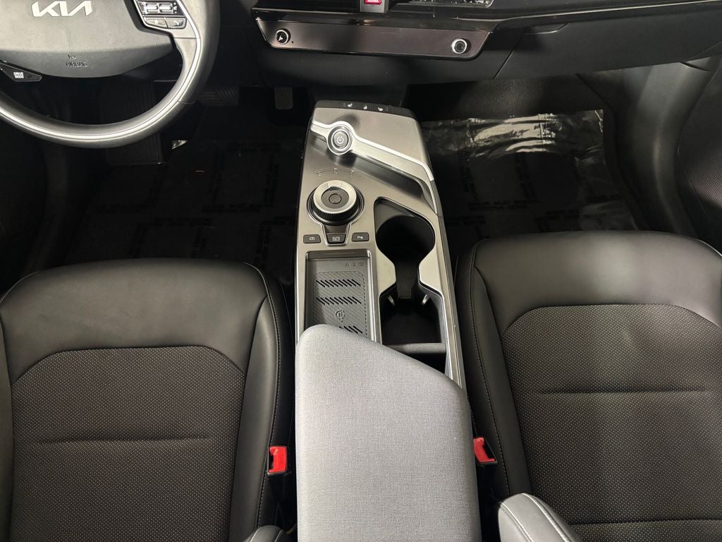 2024 Kia EV6 Light