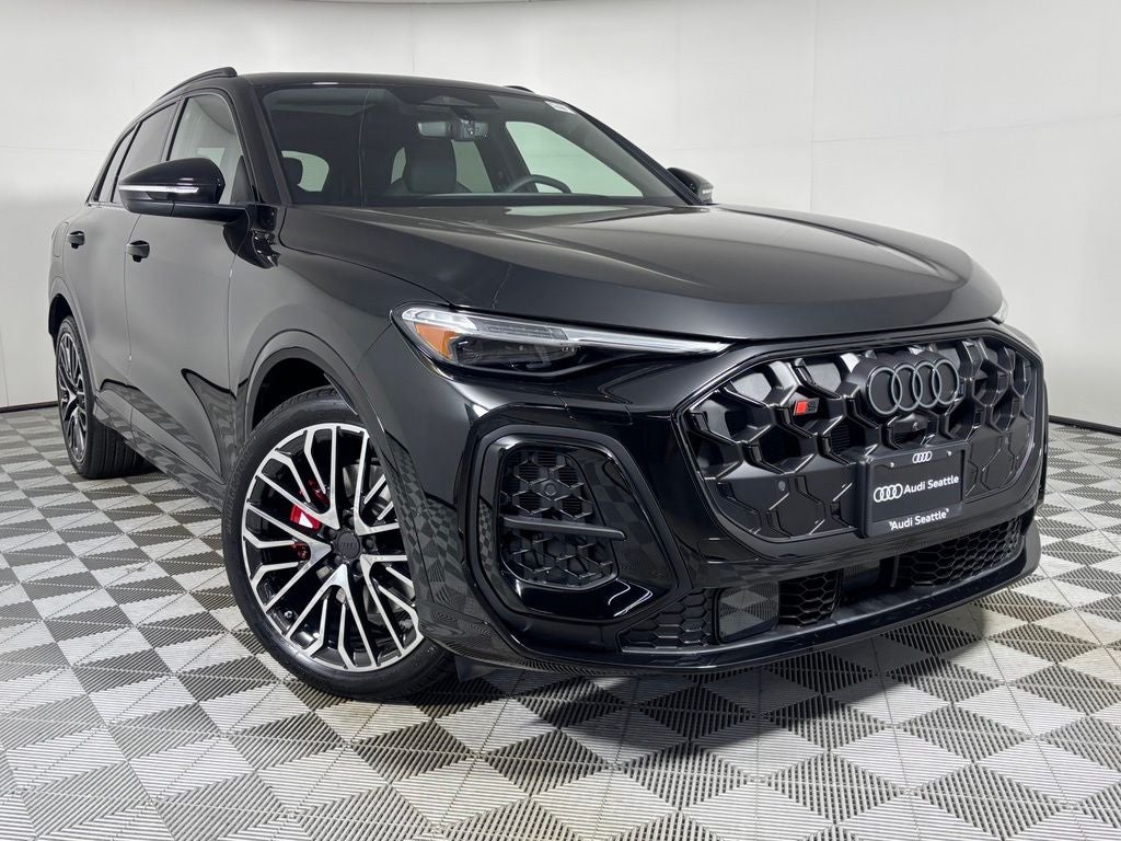2027 Audi Q6 e-tron Premium quattro