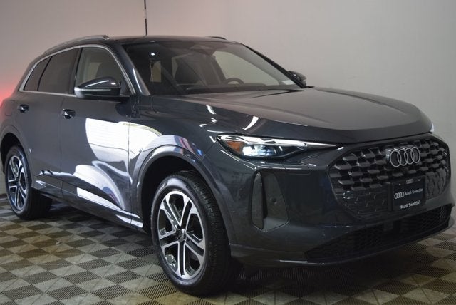 2025 Audi Q5 Premium