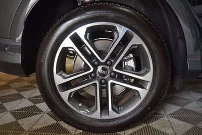 2025 Audi Q5 Premium