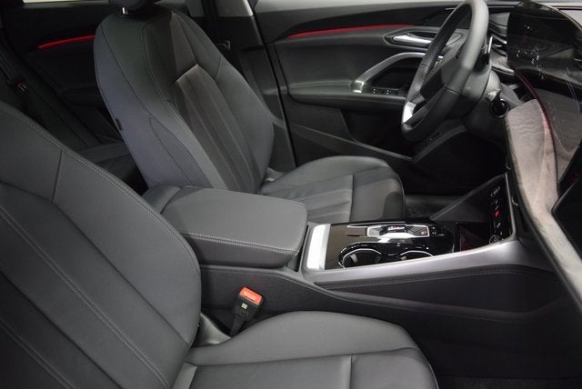 2025 Audi Q5 Premium