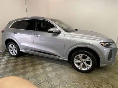 2025 Audi Q5 Premium