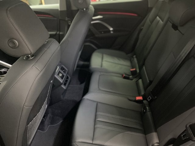 2025 Audi Q5 Premium