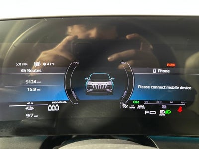 2025 Audi Q6 e-tron Premium Plus