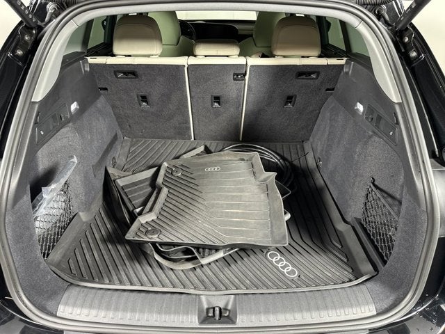 2025 Audi Q6 e-tron Premium Plus