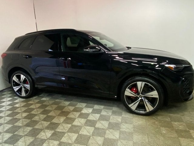 2025 Audi SQ5 Premium Plus