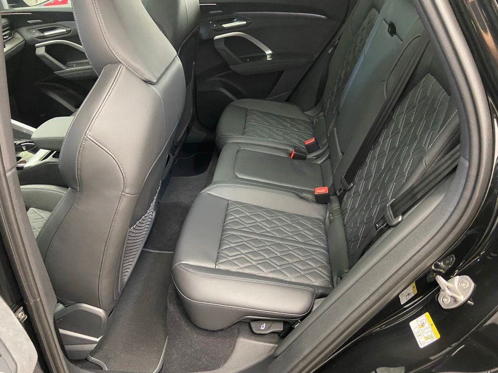 2026 Audi SQ5 Premium Plus quattro
