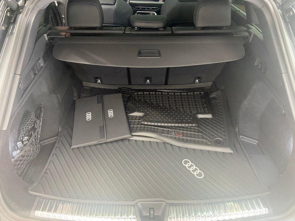 2026 Audi SQ5 Premium Plus quattro