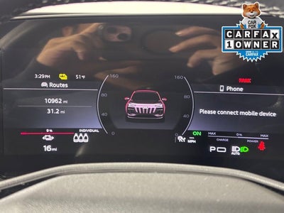 2025 Audi SQ6 e-tron Premium Plus