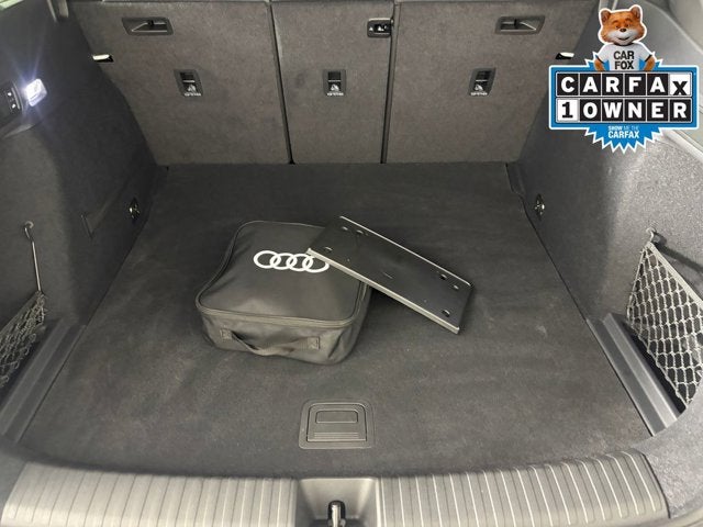 2025 Audi SQ6 e-tron Premium Plus
