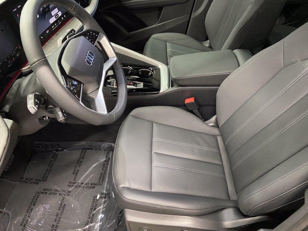2026 Audi Q5 2.0T Premium Plus quattro