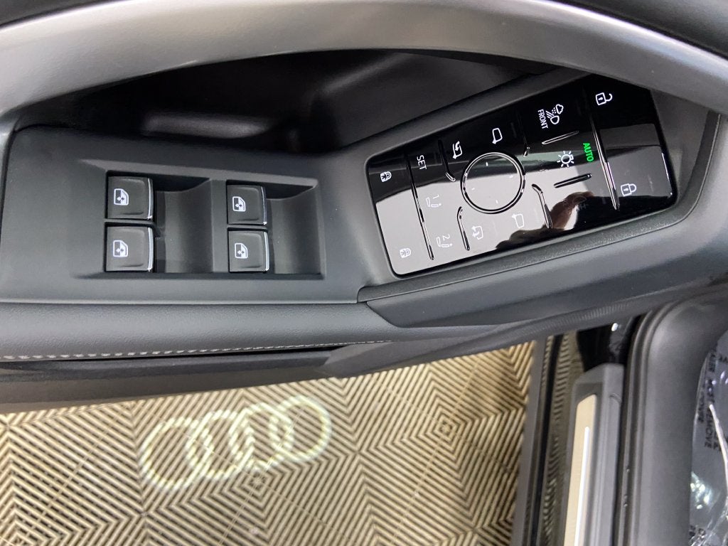 2026 Audi Q5 2.0T Premium Plus quattro