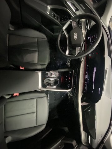 2025 Audi Q5 Premium Plus