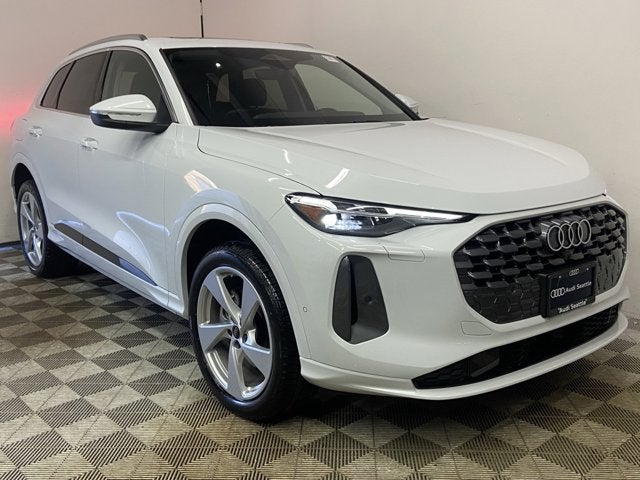 2025 Audi Q5 Premium Plus