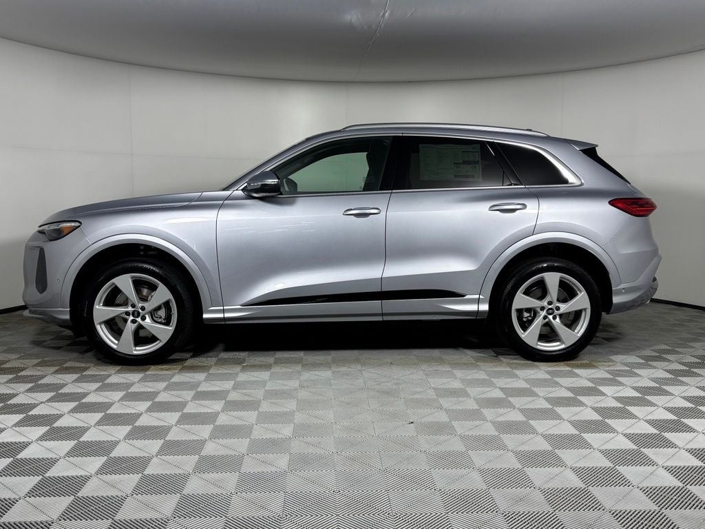 2026 Audi Q5 2.0T Premium Plus quattro