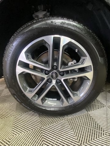 2025 Audi Q5 Premium Plus