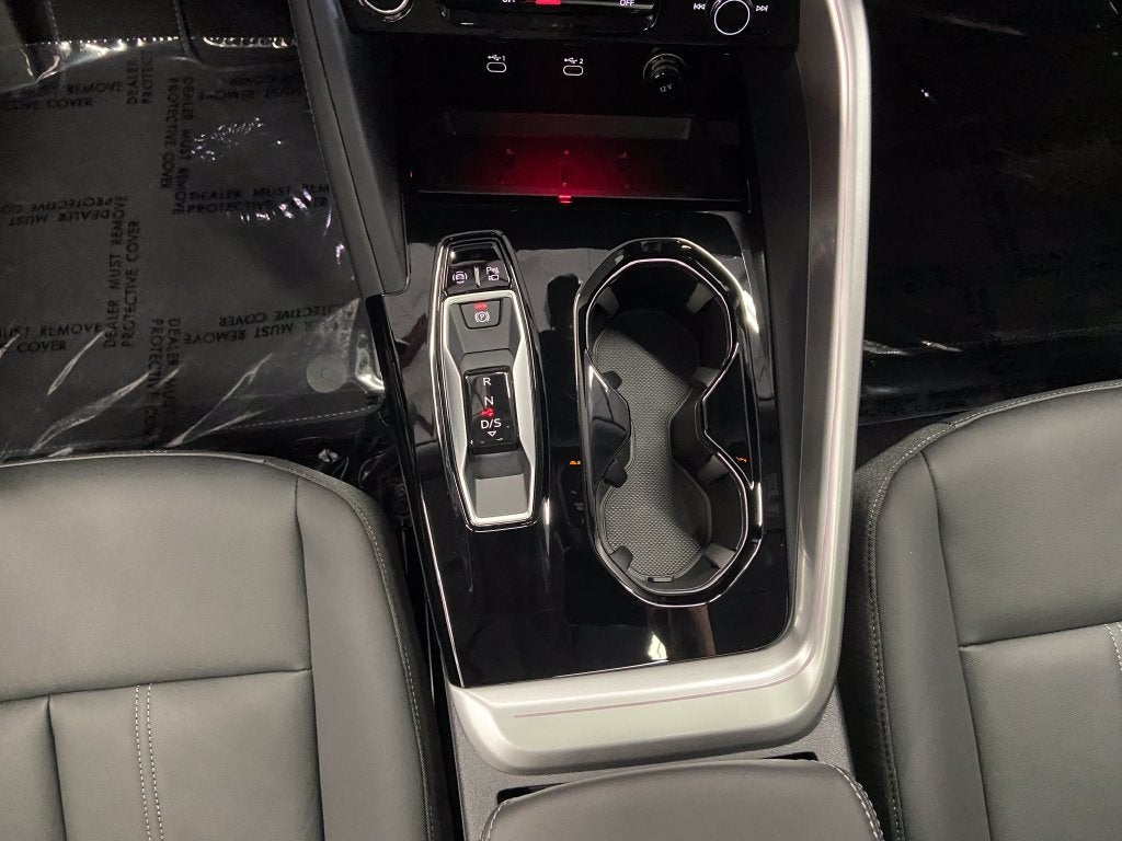 2026 Audi Q5 2.0T Premium Plus quattro