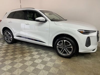 2025 Audi Q5 Premium Plus