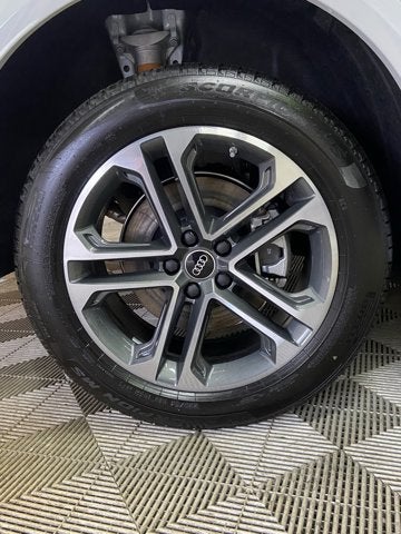 2025 Audi Q5 Premium Plus