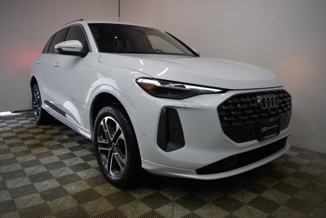 2025 Audi Q5 Premium Plus