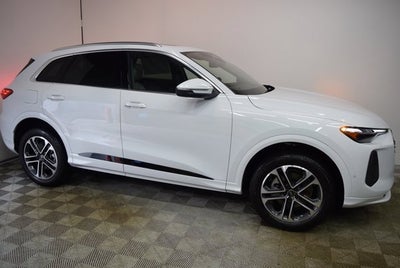 2025 Audi Q5 Premium Plus