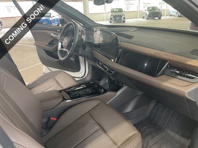 2025 Audi Q6 e-tron Prestige