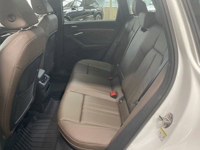 2025 Audi Q6 e-tron Prestige