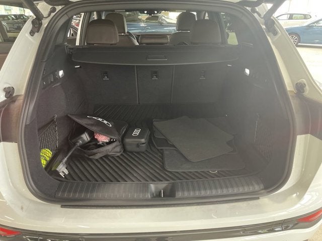 2025 Audi Q6 e-tron Prestige