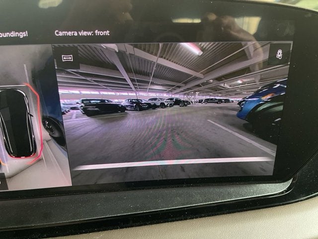 2025 Audi Q6 e-tron Prestige