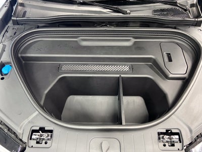 2027 Audi Q6 e-tron Prestige quattro