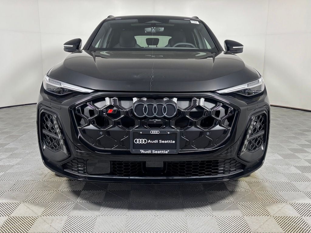 2026 Audi SQ5 Prestige quattro