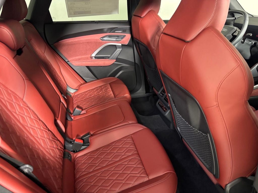 2026 Audi SQ5 Prestige quattro