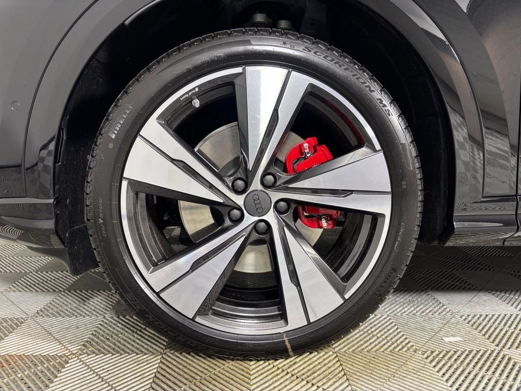 2026 Audi SQ5 Prestige quattro
