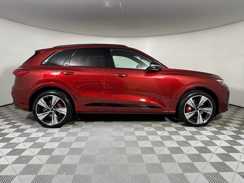 2026 Audi SQ5 Prestige quattro