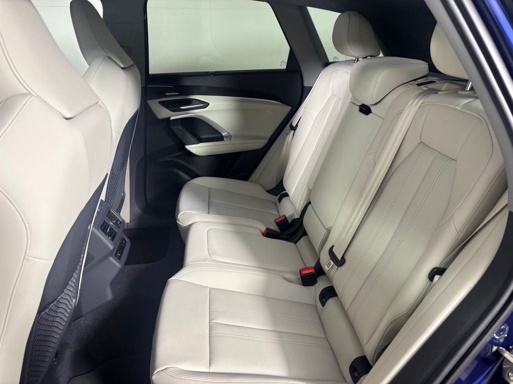 2026 Audi Q5 2.0T Prestige quattro