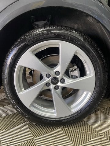 2025 Audi Q5 Prestige