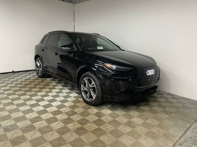 2027 Audi Q6 e-tron Premium Plus quattro