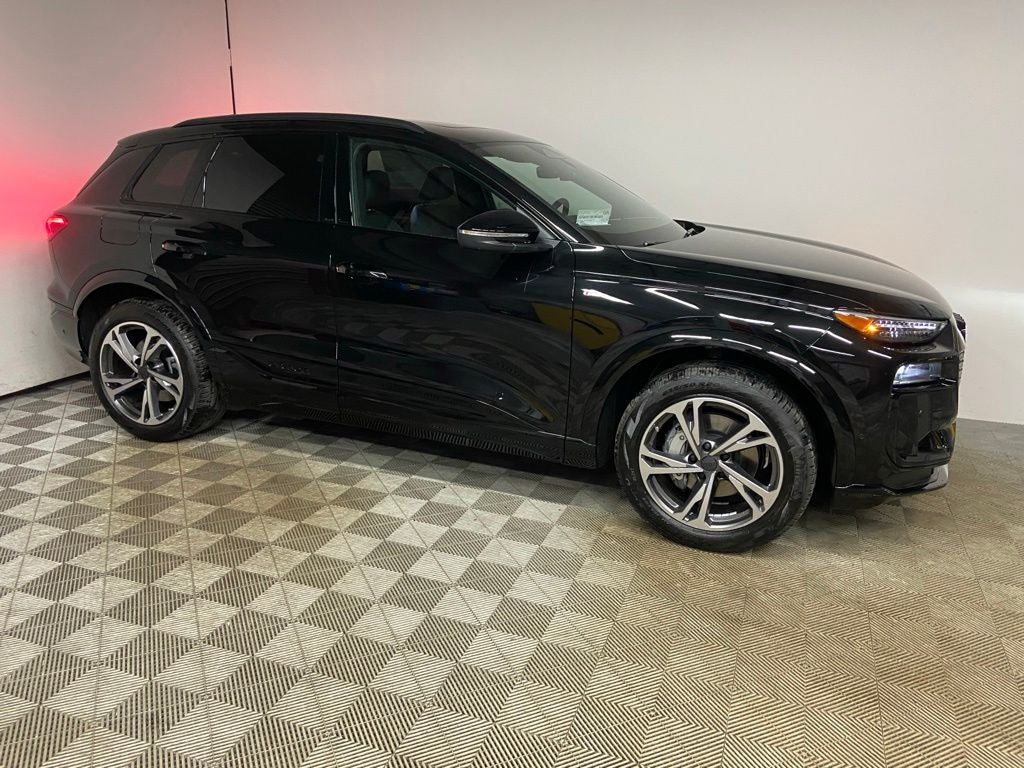 2027 Audi Q6 e-tron Premium Plus quattro