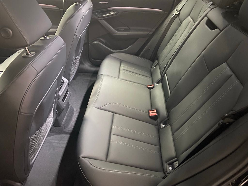 2027 Audi Q6 e-tron Premium Plus quattro