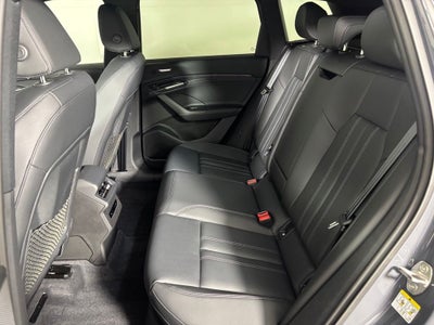 2027 Audi Q6 e-tron Premium Plus quattro