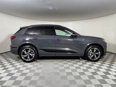 2027 Audi Q6 e-tron Premium Plus quattro