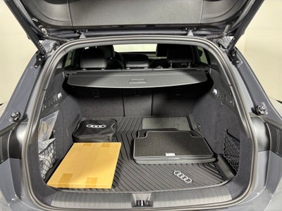 2027 Audi Q6 e-tron Premium Plus quattro