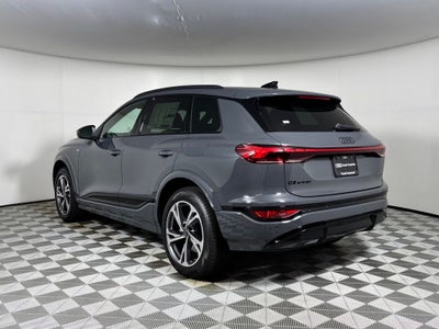 2027 Audi Q6 e-tron Premium Plus quattro