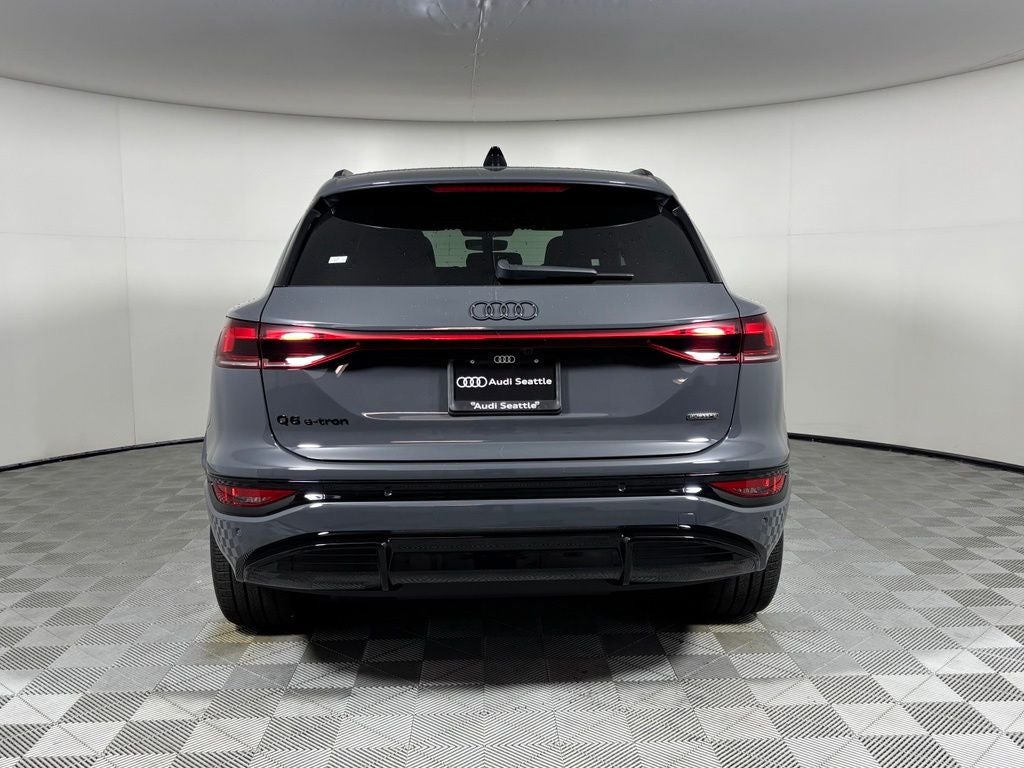 2027 Audi Q6 e-tron Premium Plus quattro